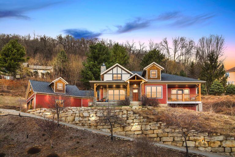 Read more about the article Can a Real Estate Agent Help With a Rental Property?