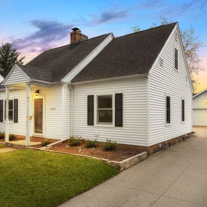 Read more about the article Unleashing the Best Real Estate Agents in Holmen, WI